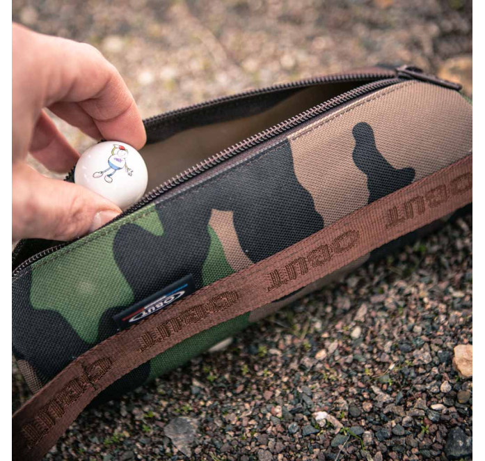 White Boulobutus jack White Boulobutus jack