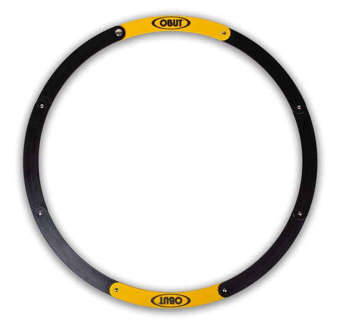 Set of 14 Obut foldable black and yellow pétanque circles Set of 14 Obut foldable black and yellow pétanque circles