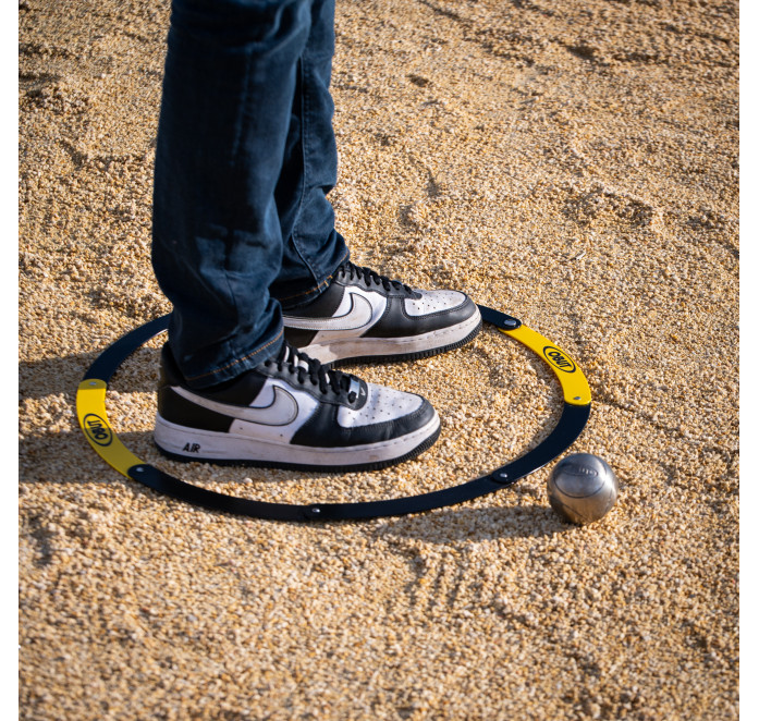 14 opvouwbare petanque-cirkels in zwart en geel 14 opvouwbare petanque-cirkels in zwart en geel