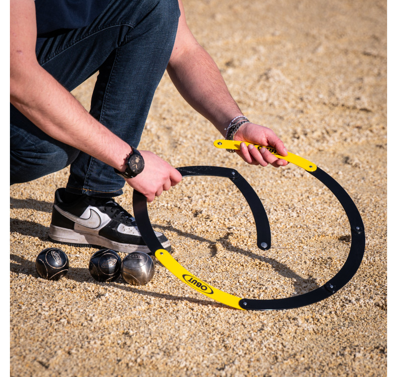 14 opvouwbare petanque-cirkels in zwart en geel 14 opvouwbare petanque-cirkels in zwart en geel