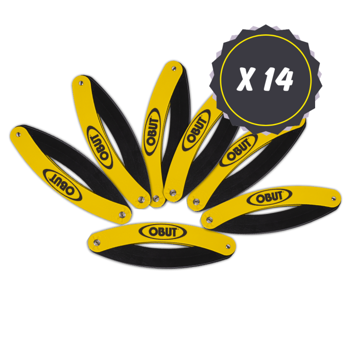 Set of 14 Obut foldable black and yellow pétanque circles Set of 14 Obut foldable black and yellow pétanque circles