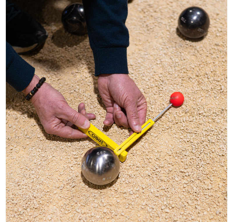 Yellow folding ruler