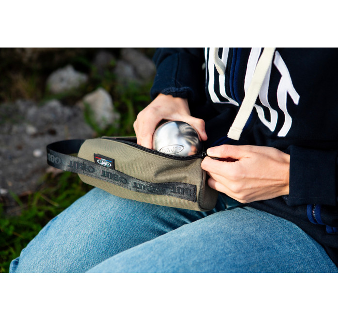 Bronskleurige stoffen tas