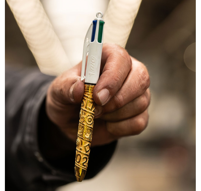 BIC® 4 Kleuren™ BIC x Obut x Tournaire – Geelbrons