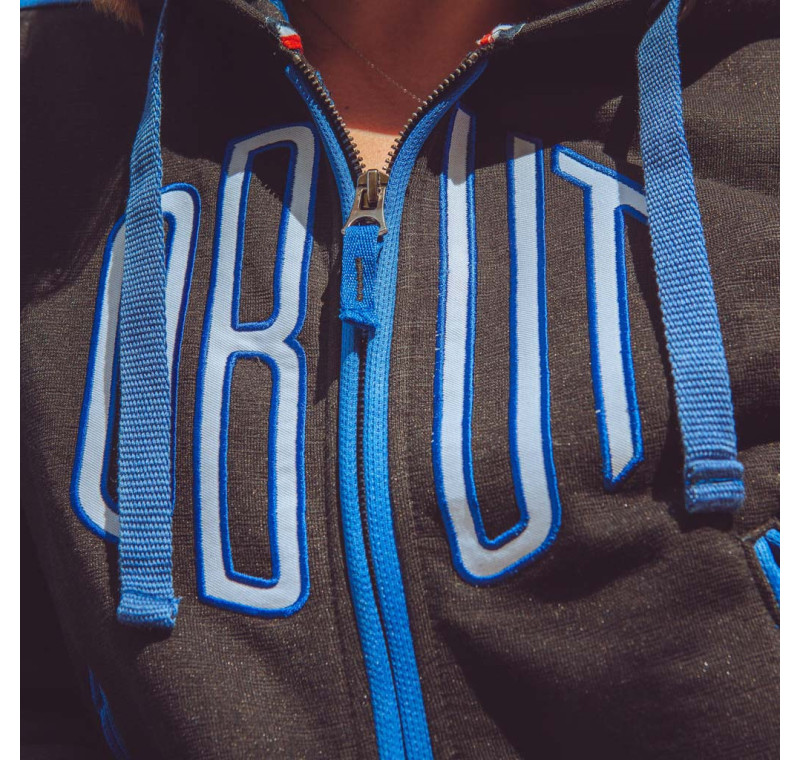 Chaqueta con capucha de mujer Chaqueta con capucha de mujer