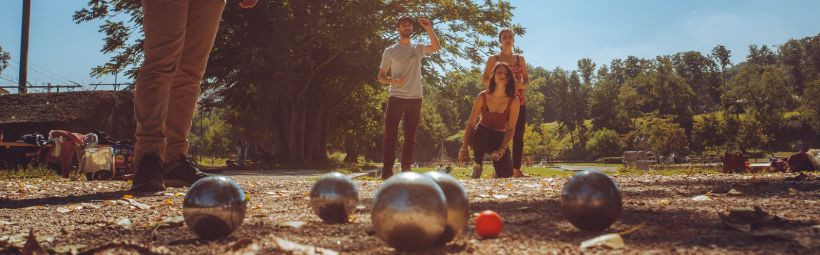 Family range boules for adults