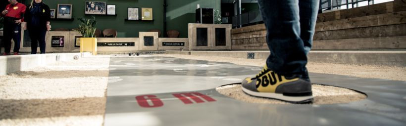 Practice petanque game